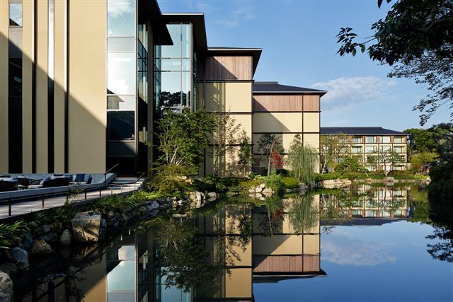 京都四季酒店住宅 Four Seasons Hotel and Hotel Residences Kyoto